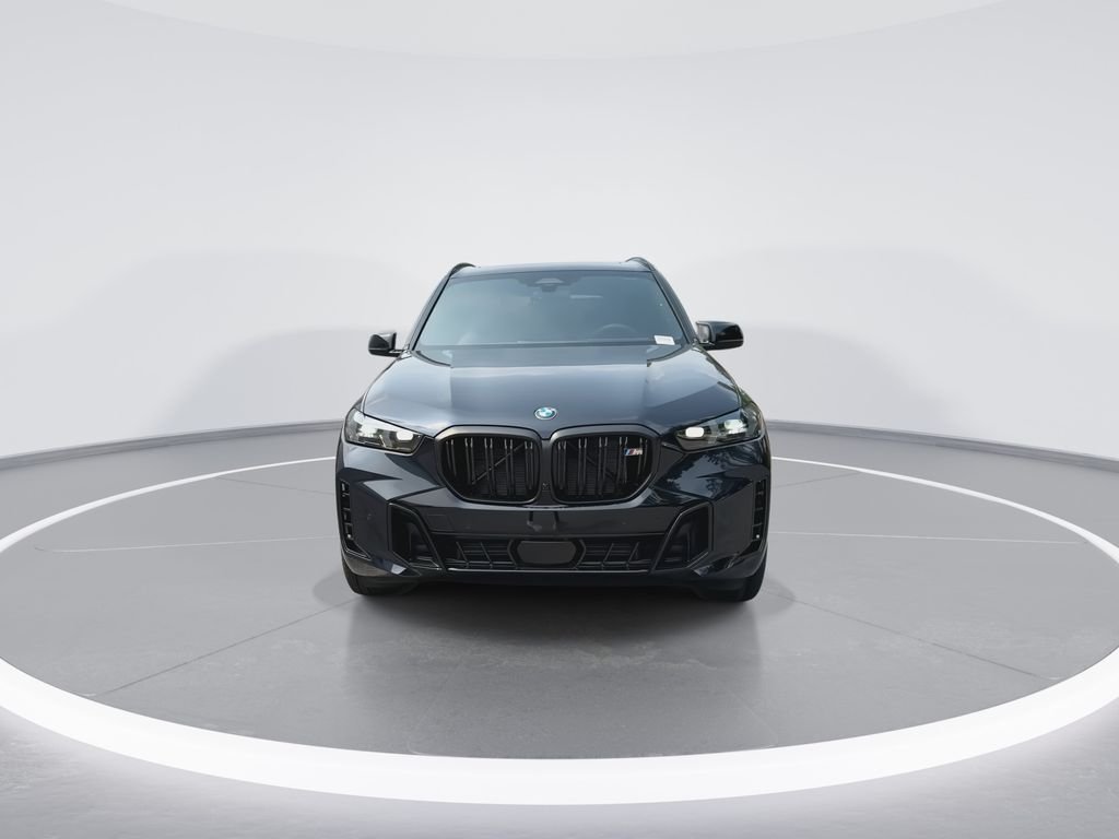 New 2026 Black BMW M60i image 3