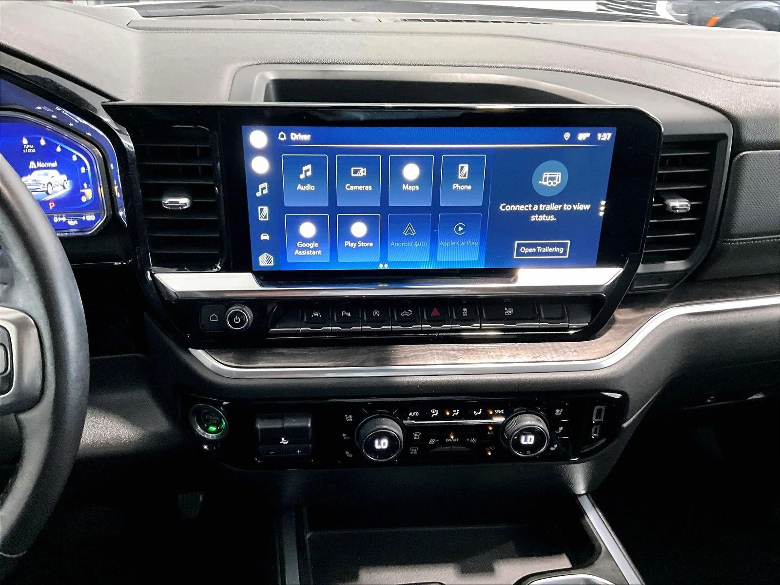 Used 2022 Iridescent Pearl Tricoat Chevrolet LTZ image 24