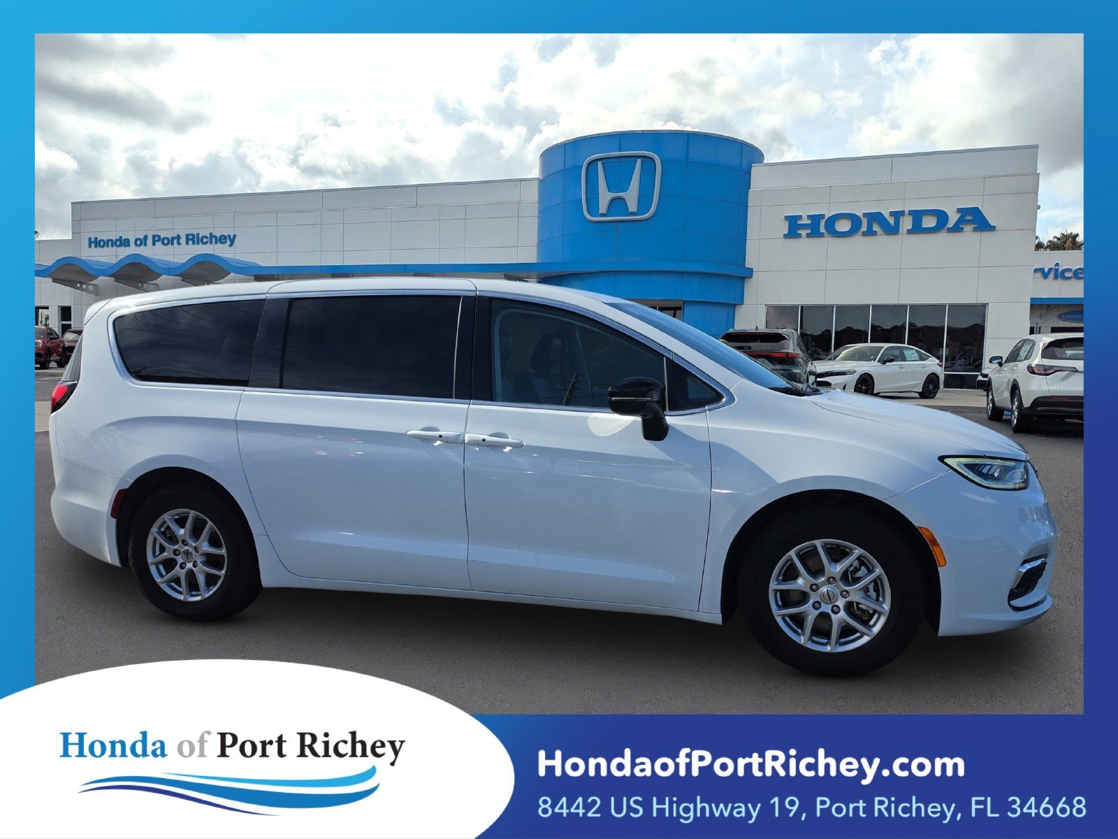 2024 Chrysler Pacifica