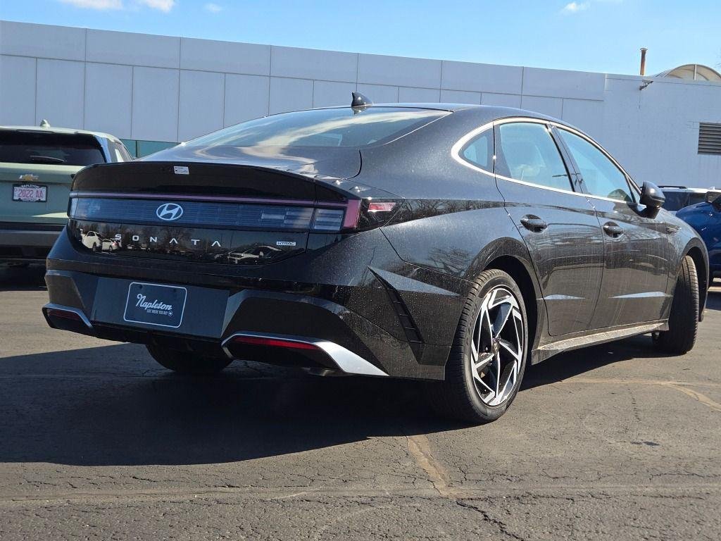 New 2026 Black Hyundai SEL Sport image 13