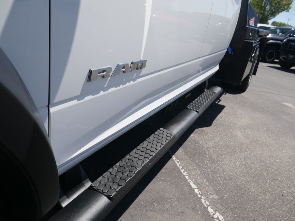 Used 2024 White Ram SLT image 13
