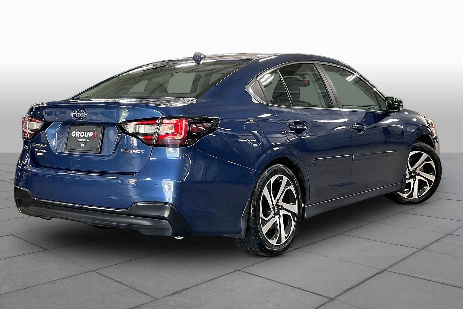 Used 2022 Abyss Blue Pearl Subaru Limited image 13