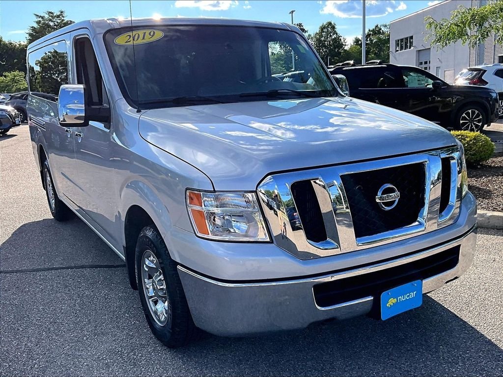 Used 2019 Silver Nissan SV image 29