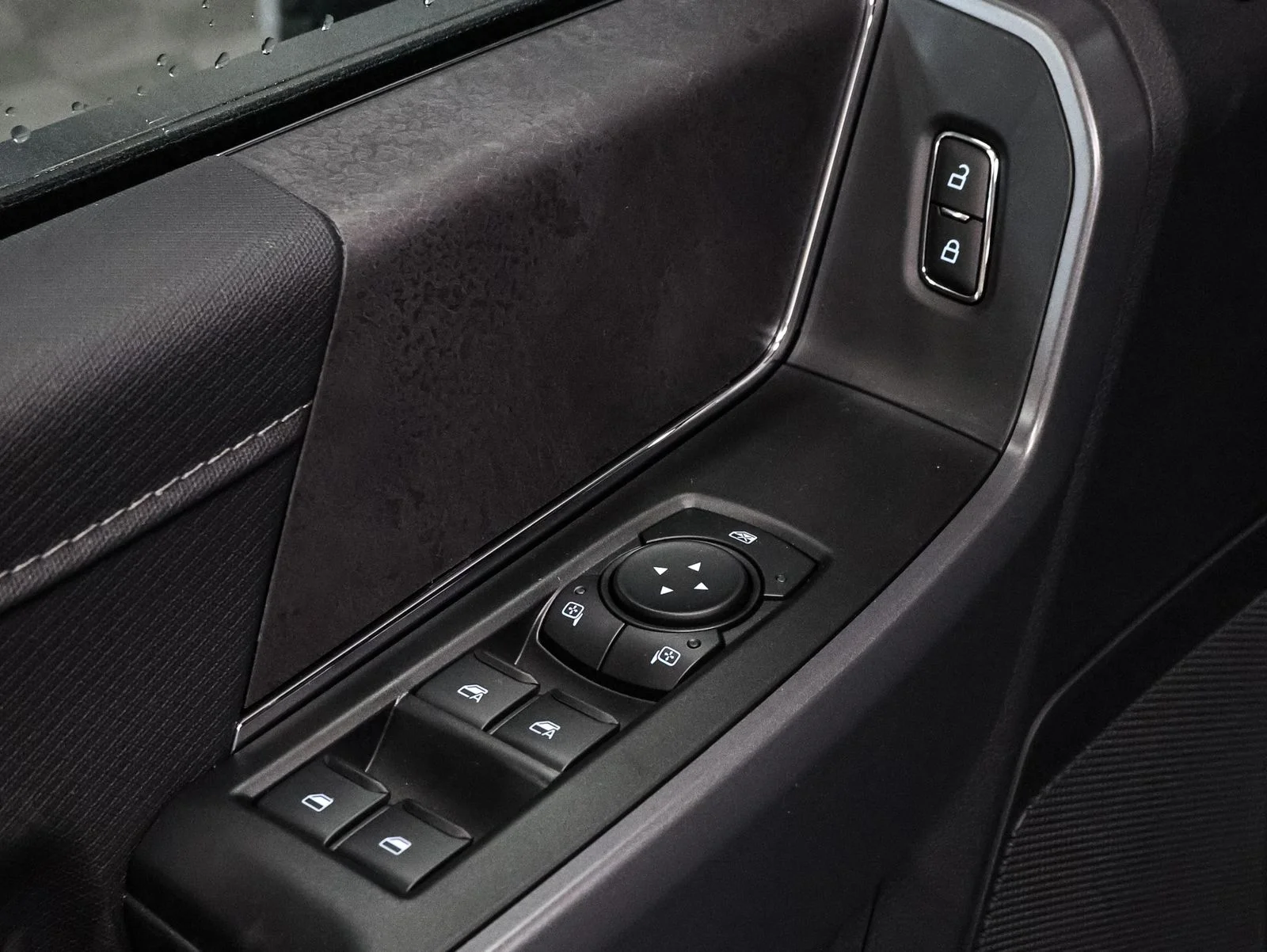New 2026 Avalanche Ford XLT image 22