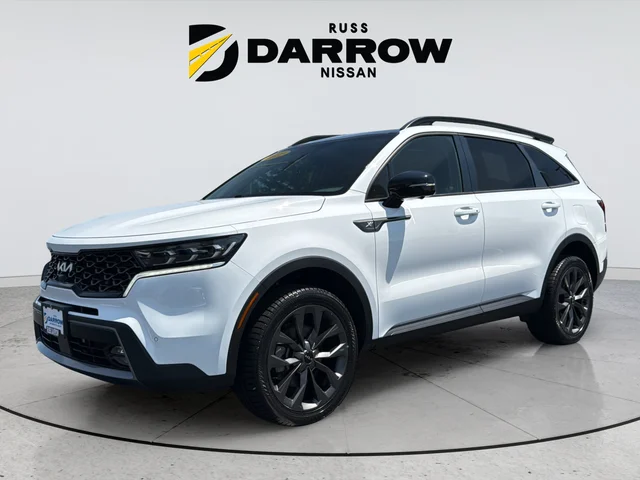 Used 2022 White Kia X-Line SX Prestige image 1
