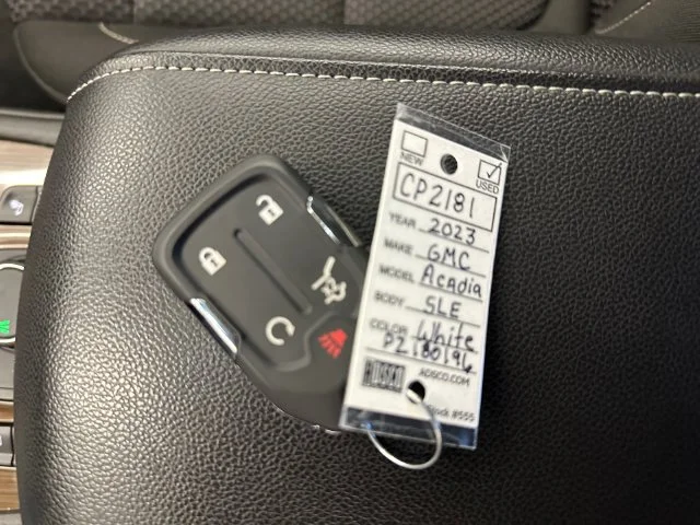 Used 2023 White GMC SLE image 36