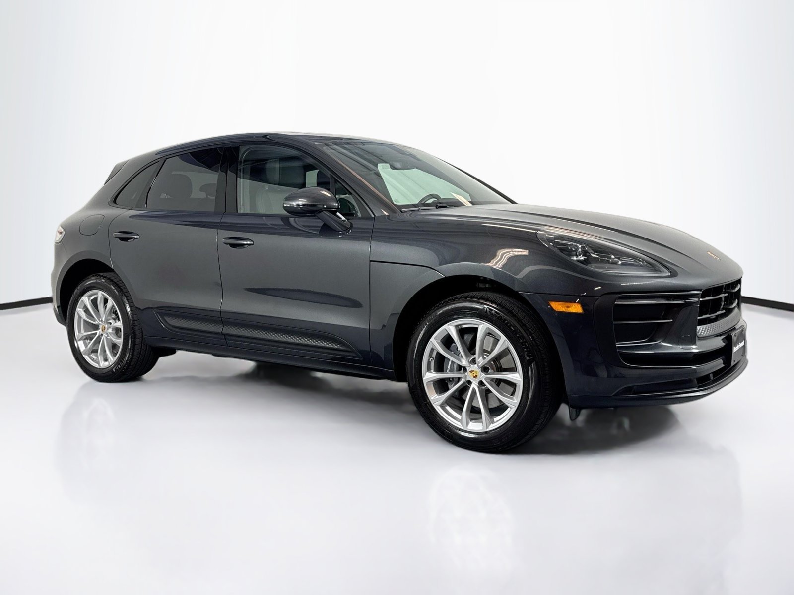 Used 2026 Volcano Grey Metallic Porsche  image 7