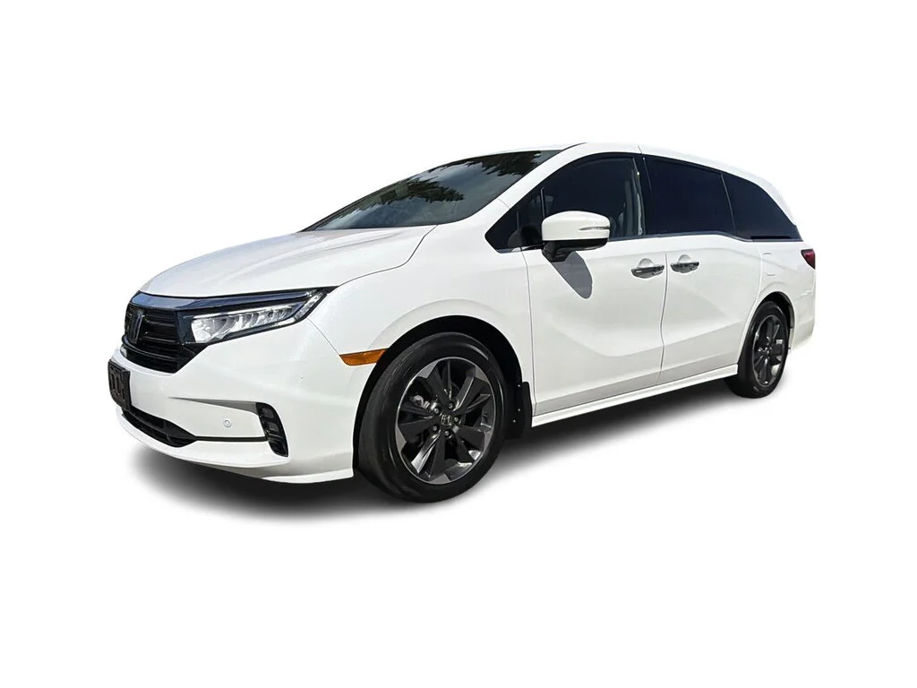 Used 2023  Honda Touring Certified Pre-Owned   Clean Title   One Ow image 7