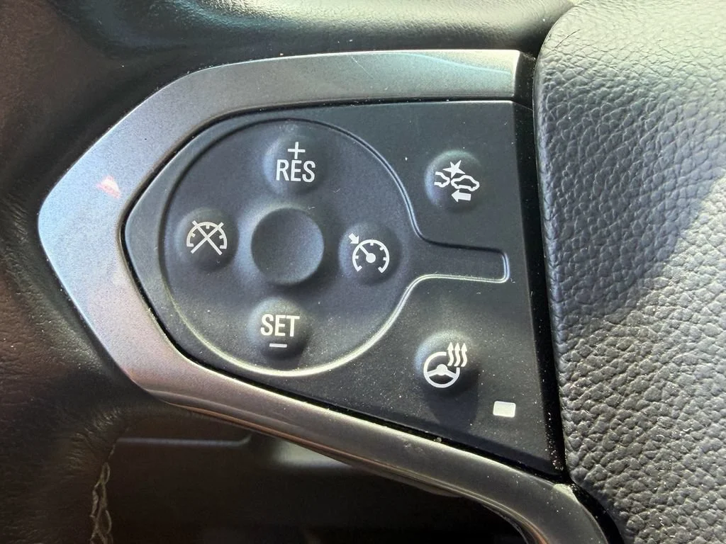 Certified Used 2018 TUNGSTEN METALLIC Chevrolet LT image 32