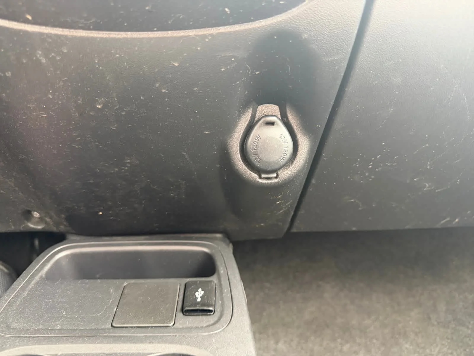 Used 2019 Mystic Black Metallic Mitsubishi ES image 23