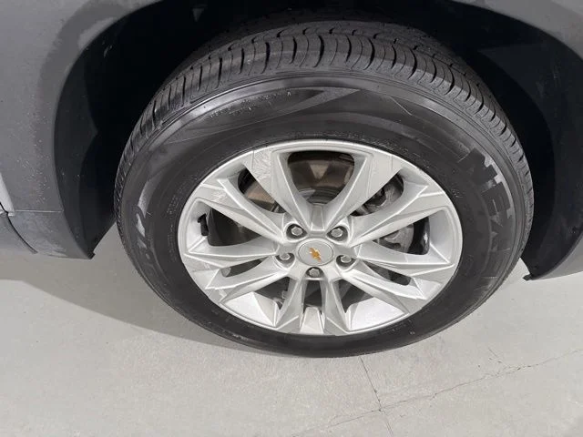 Used 2023 Gray Chevrolet LS image 14