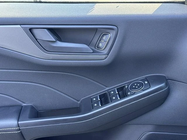 New 2026 Silver Ford Active image 38