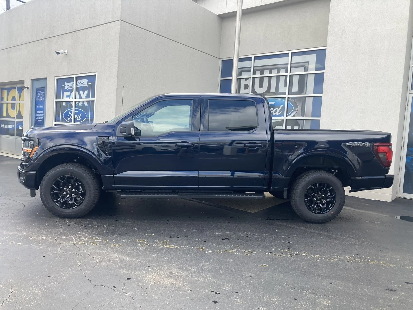 New 2026 ANTIMATTER BLUE Ford XLT image 3