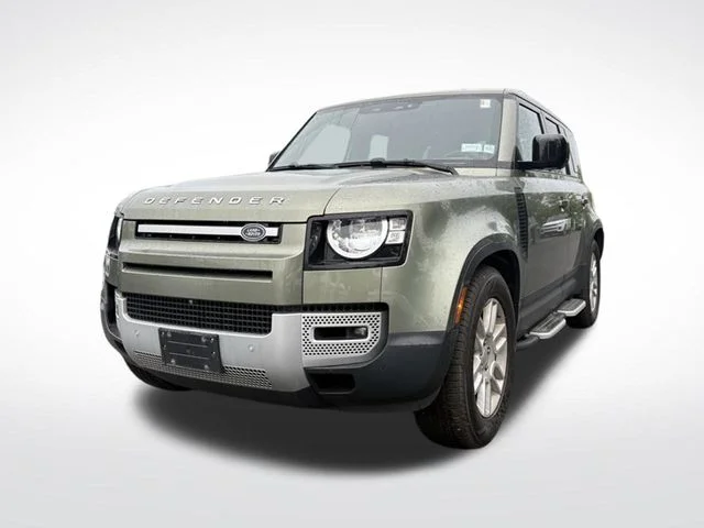 Certified Used 2023 Green Land Rover S image 3