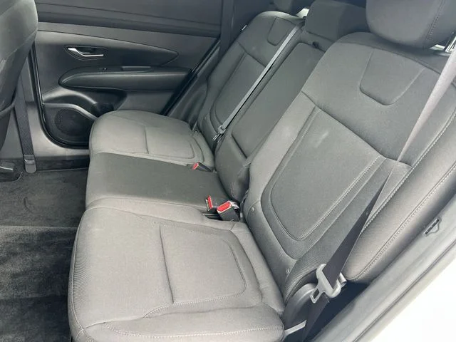 Used 2025 White Hyundai SEL image 36