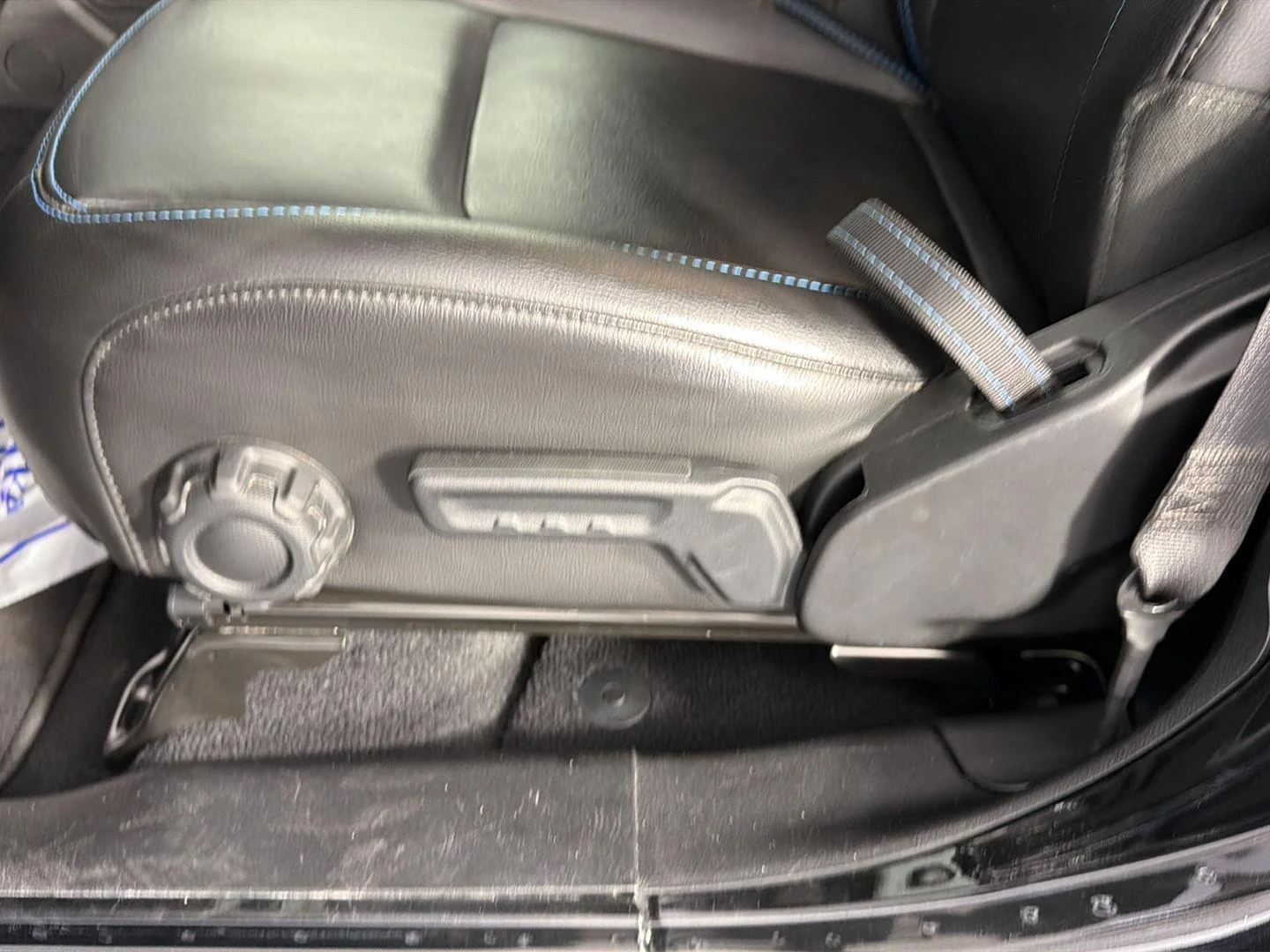 Used 2023 Black Clearcoat Jeep Rubicon image 28
