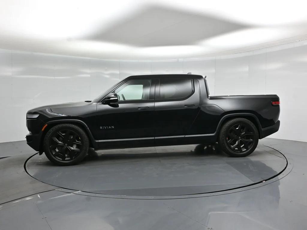 Certified Used 2023  Rivian Adventure image 22