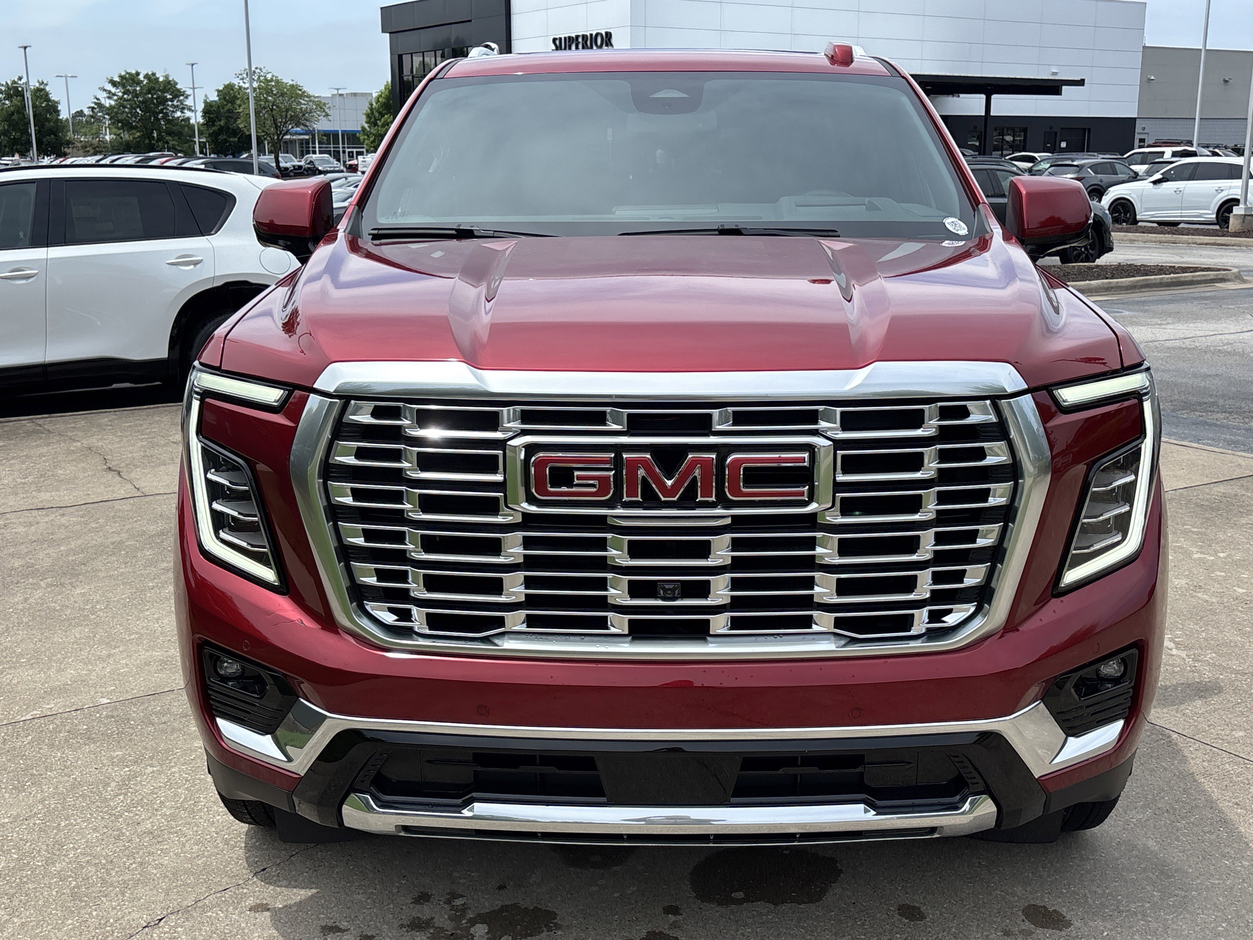 Used 2025 Volcanic Red Tintcoat GMC Denali 4WD image 12