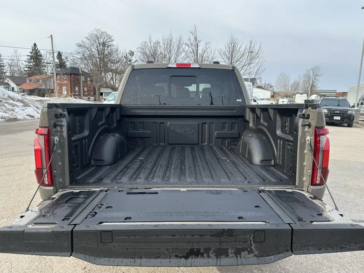 New 2026 White Ford Tremor image 7