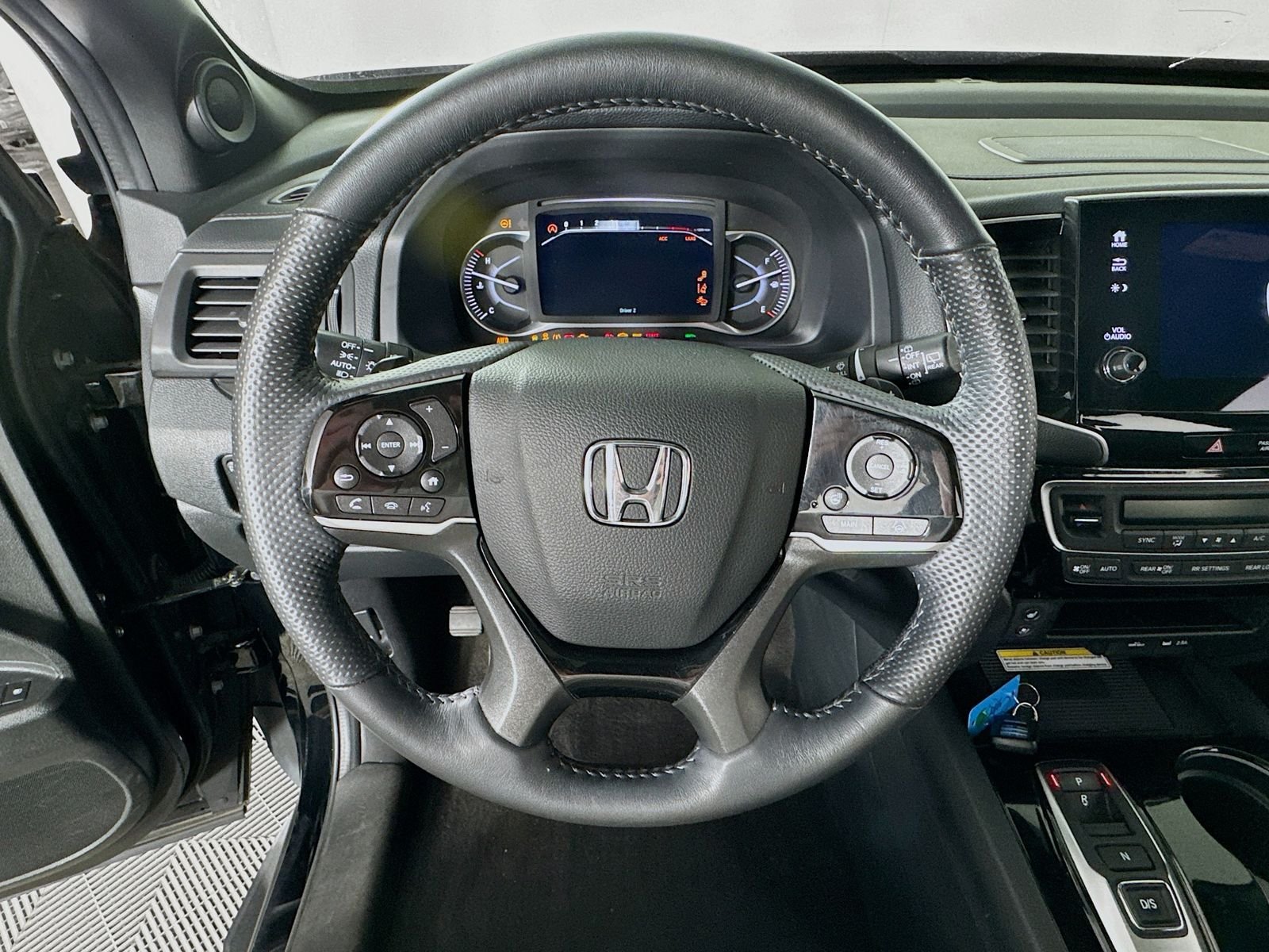 Used 2022 Crystal Black Pearl Honda Elite image 13