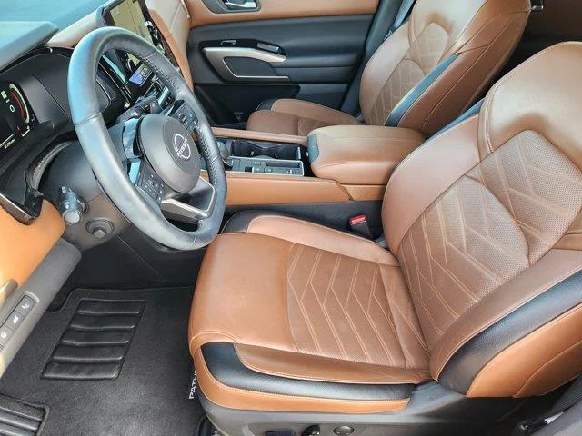 Used 2024 Deep Ocean Blue Pearl Nissan Platinum (A9) Front-Wheel Drive image 13