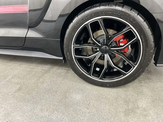 Used 2019 Black Ford GT Premium image 5