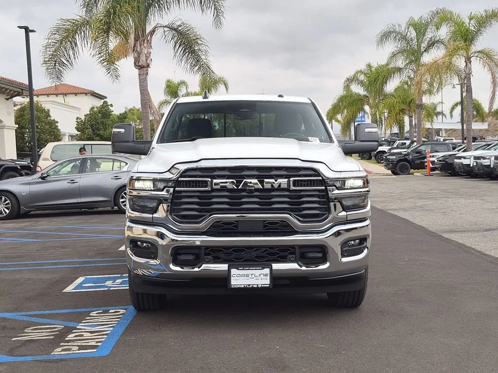 New 2026 Bright White Clear-Coat Exterior Paint RAM Tradesman image 2