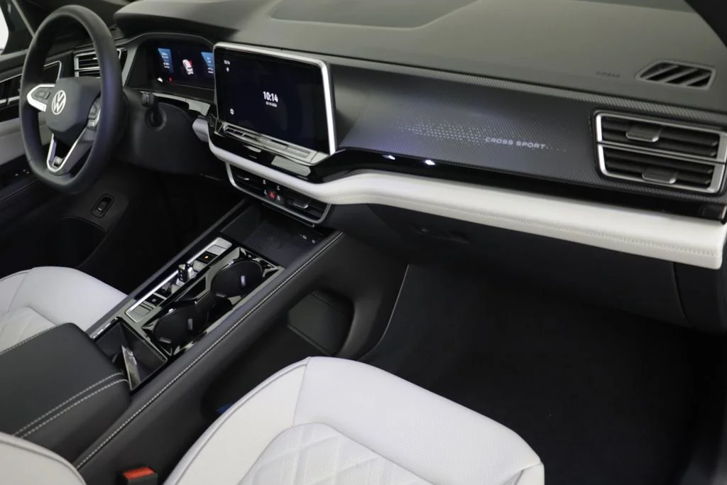 New 2026 Gray Volkswagen 2.0T SEL Premium R-Line image 20
