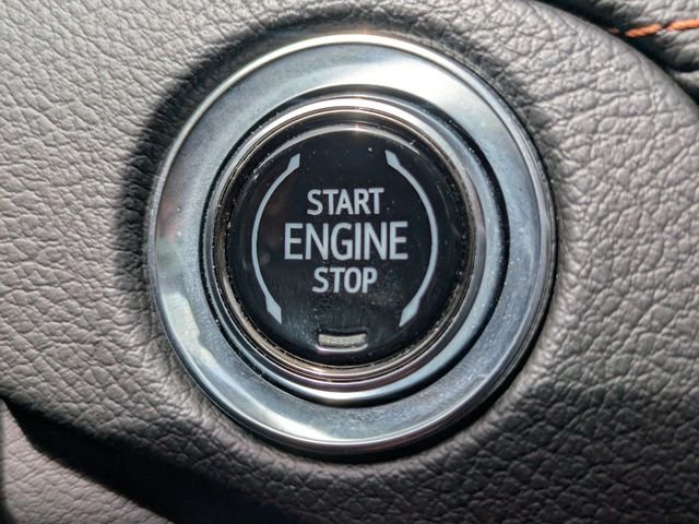 Used 2025  Cadillac V-Series image 29