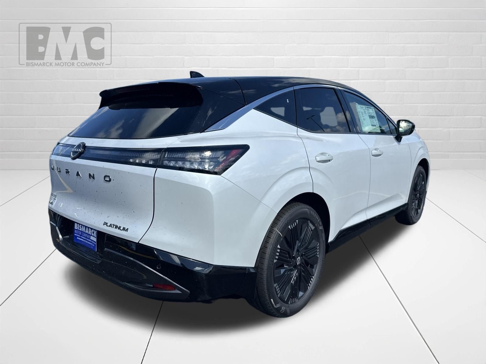 New 2026 White Nissan Platinum image 3