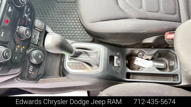 Used 2020 Gray Jeep Latitude image 21