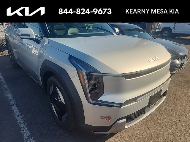 2024 Kia EV9 Light Long Range