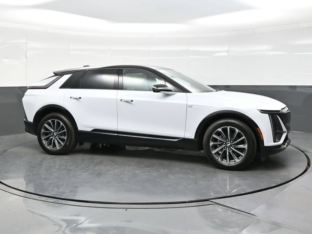 2026 Cadillac LYRIQ Sport - Photo 8