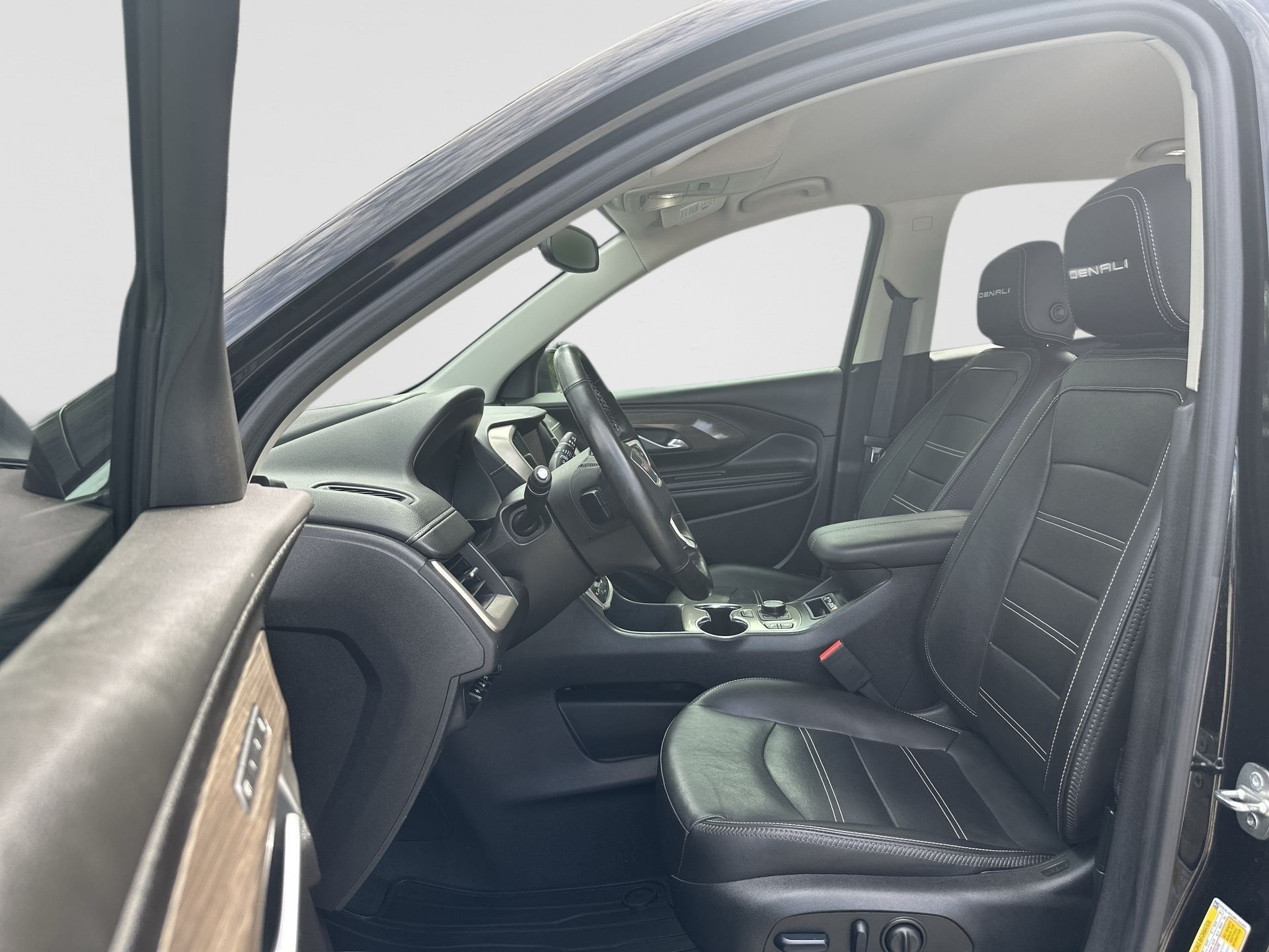 2024 GMC Terrain Denali - Photo 20
