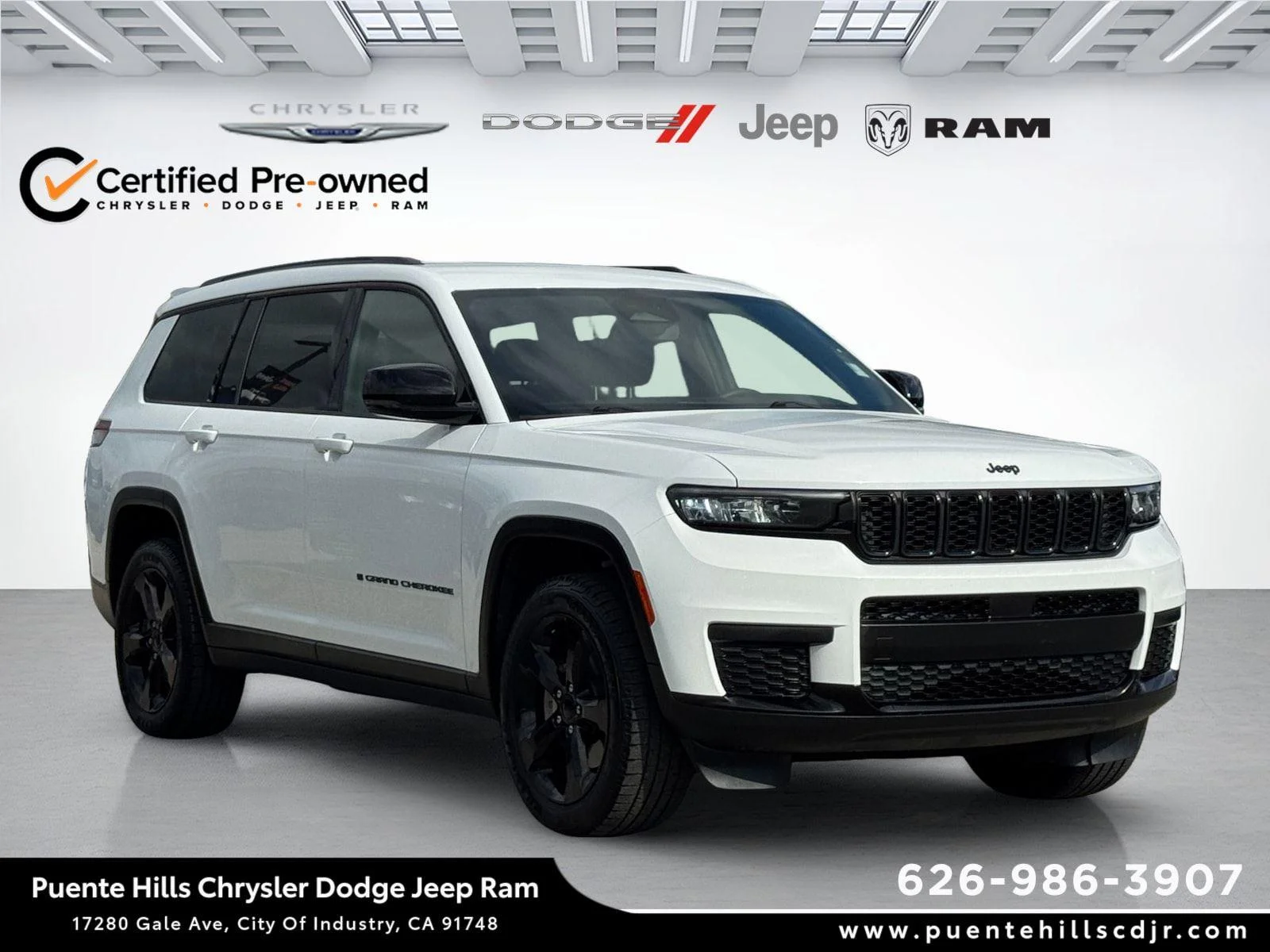2023 Jeep Grand Cherokee L Altitude 4x4's photo