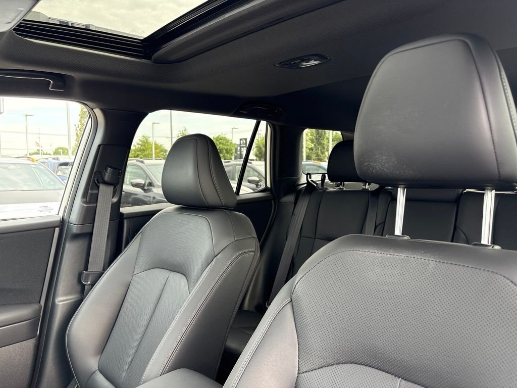 Used 2026 White Subaru Limited image 5