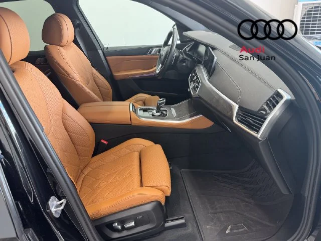 Used 2023 Black BMW sDrive40i image 25