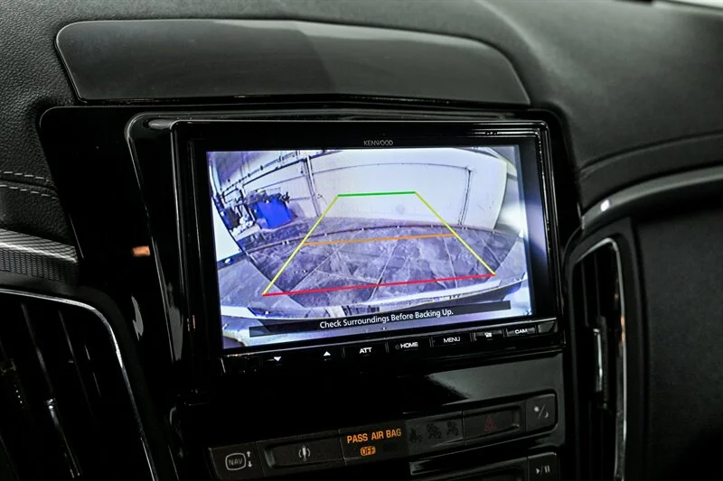 Used 2014 Black Diamond Tricoat Cadillac  image 26