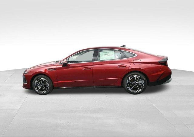 New 2026 Red Hyundai SEL Sport image 5