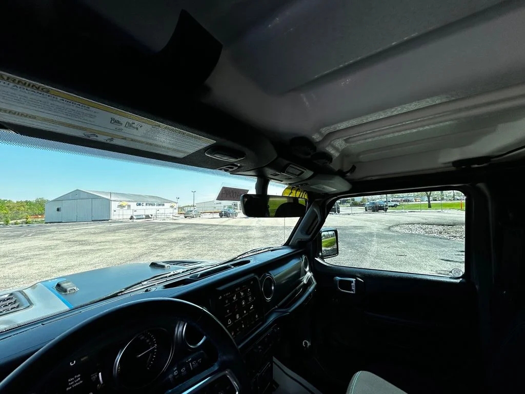 Used 2023 Gray Jeep Rubicon 4xe image 12