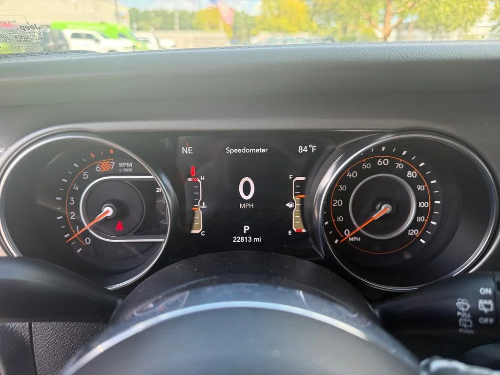 Used 2023 Black Jeep Sahara image 20