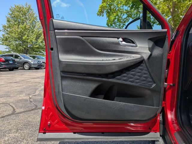 Certified Used 2022 Red Hyundai XRT image 12
