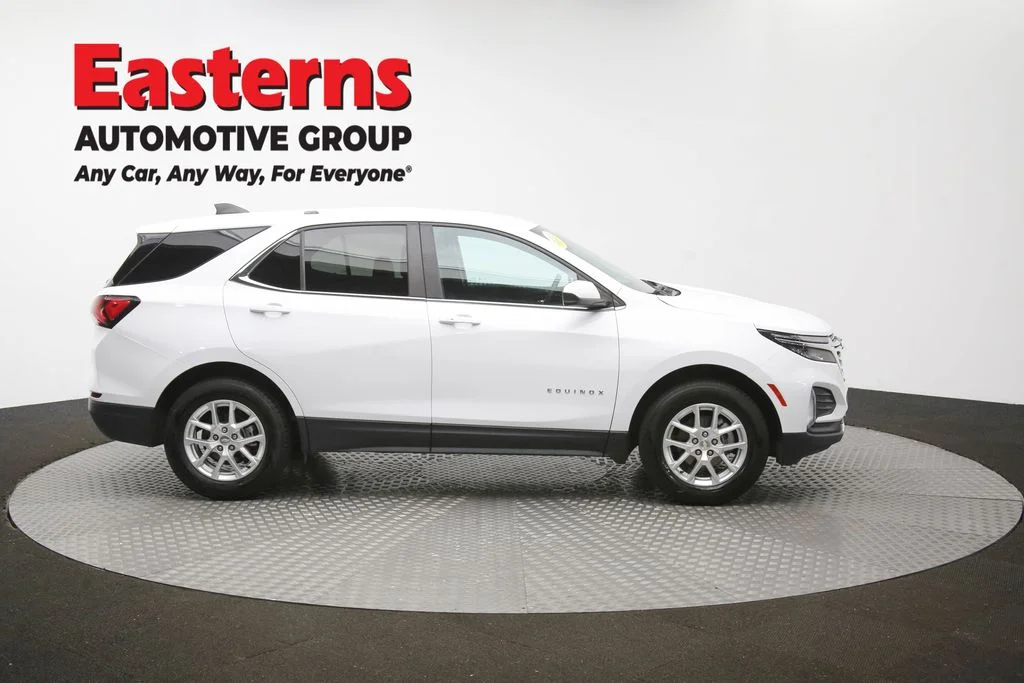Used 2022 White Chevrolet LT image 44
