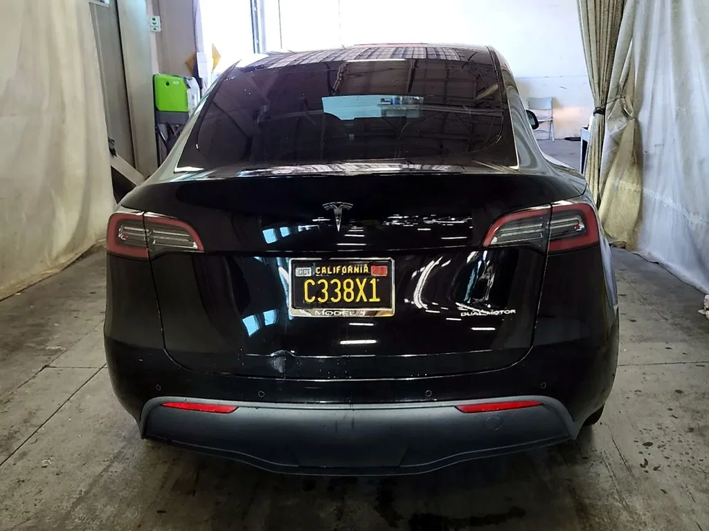 Used 2021 Black Tesla Long Range image 3