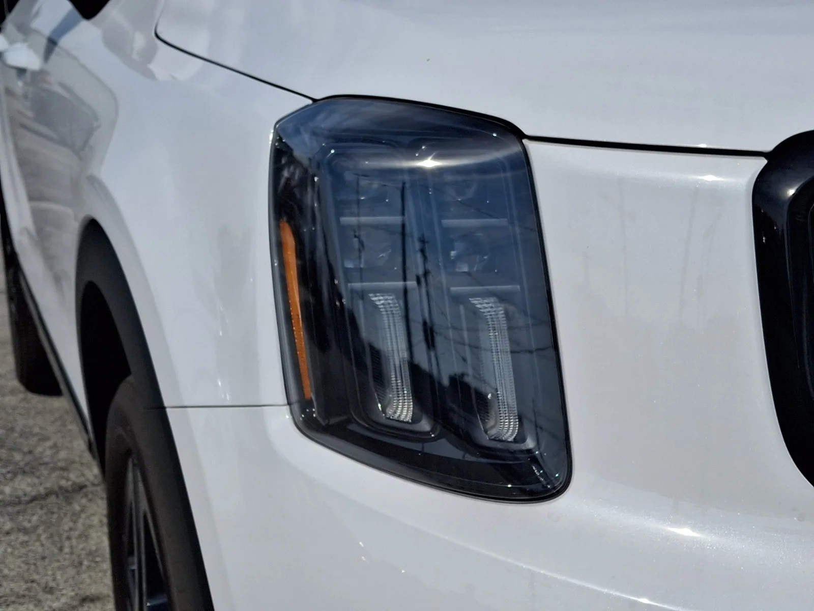 Certified Used 2024 White Kia EX X-Line image 9
