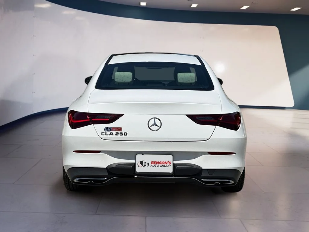 Used 2025  Mercedes-Benz CLA 250 image 4