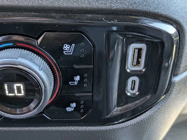 Used 2025 Gray Chevrolet ZR2 image 22