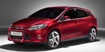 Used 2014  Ford 5dr HB SE image 1
