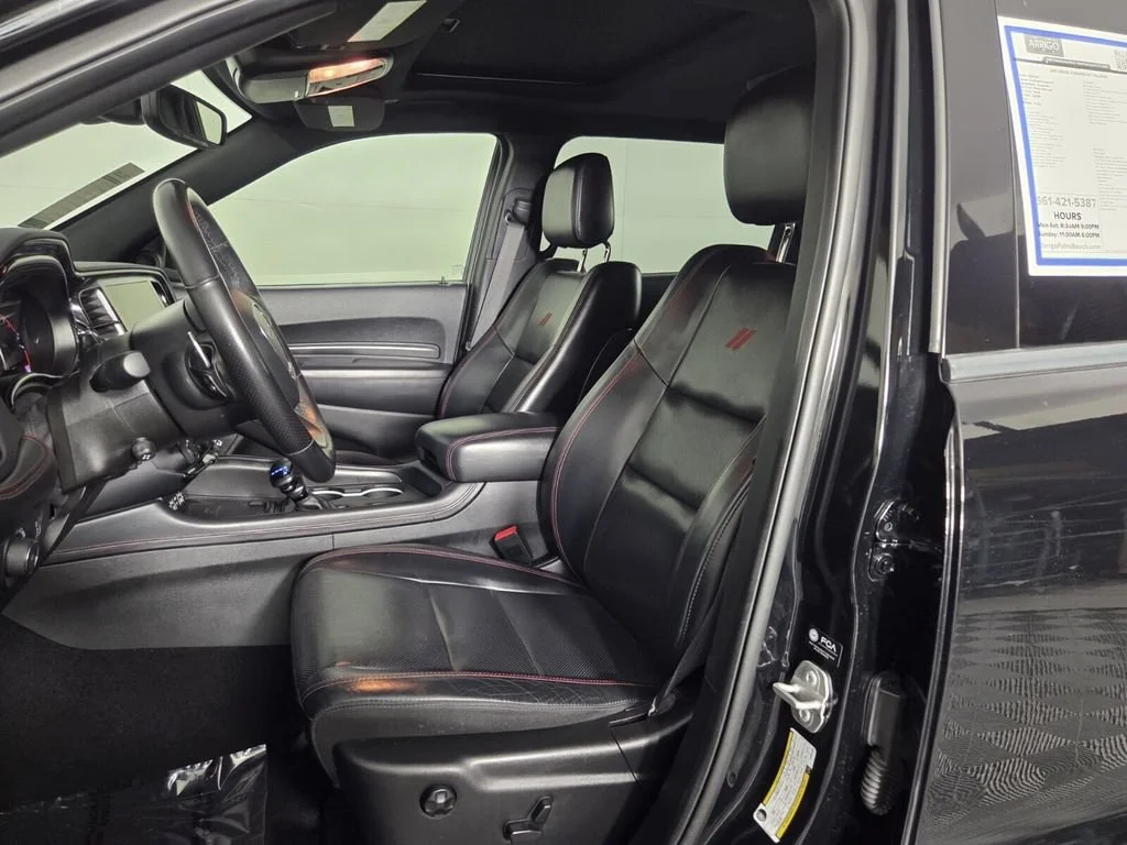 Used 2023 DB Black Clearcoat Dodge R/T Plus image 9