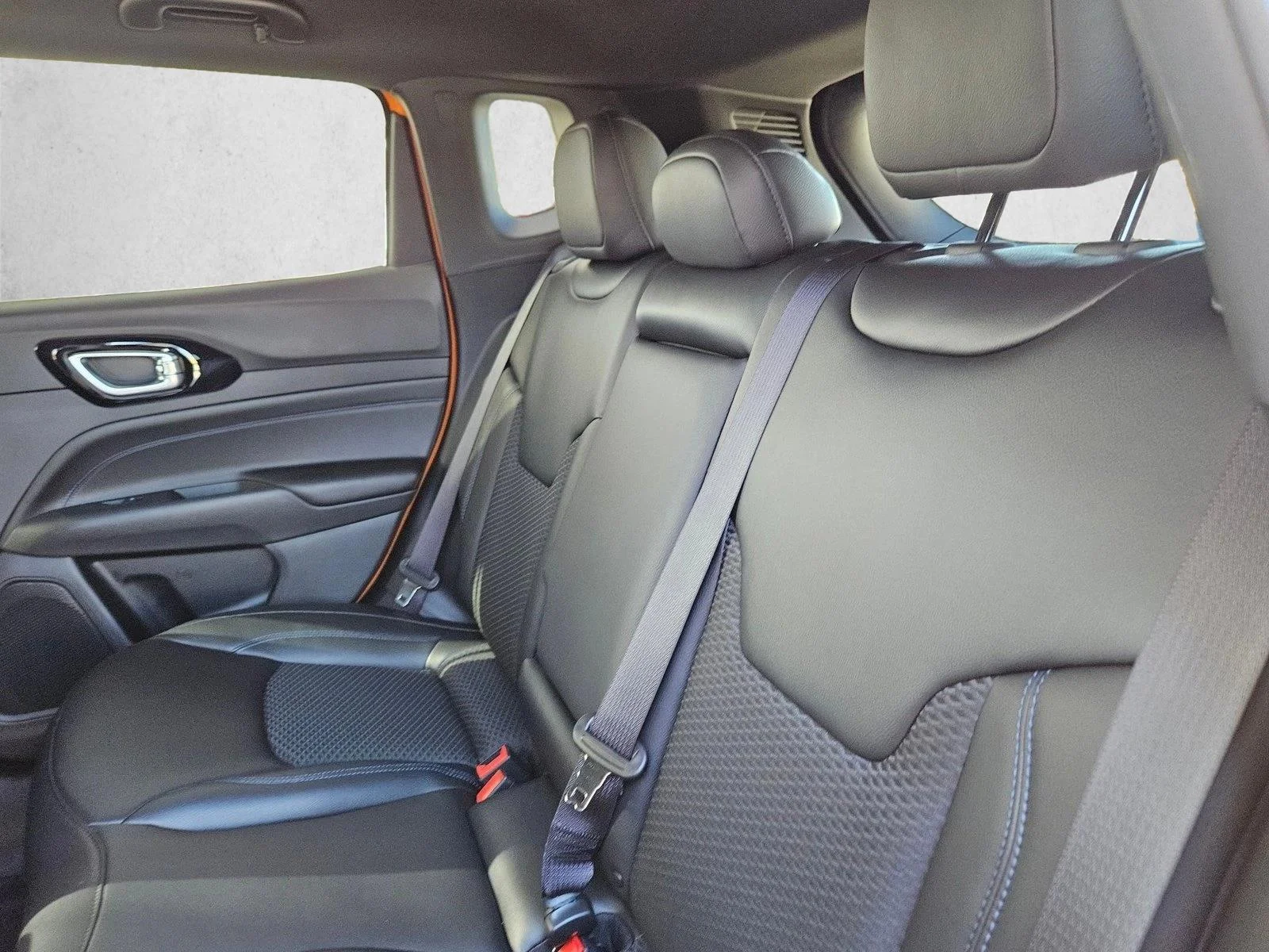 New 2026 Joose Exterior Paint Jeep Latitude Altitude image 16